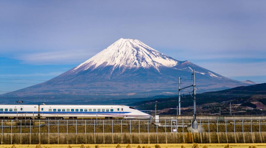 Reservations Open for Climbing Mt. Fuji in 2025 Your Guide to the Yoshida Trail